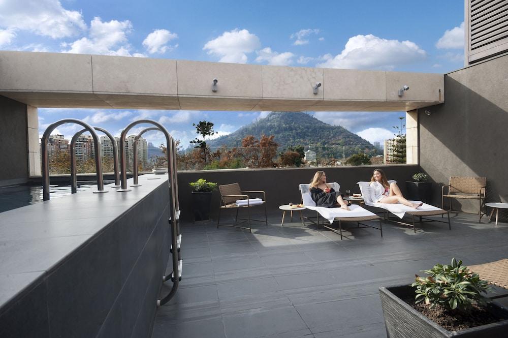swimming pool spa