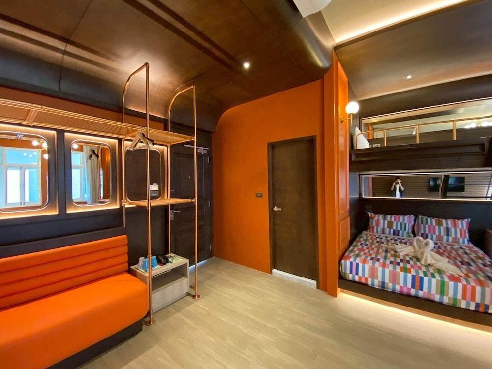 rooms