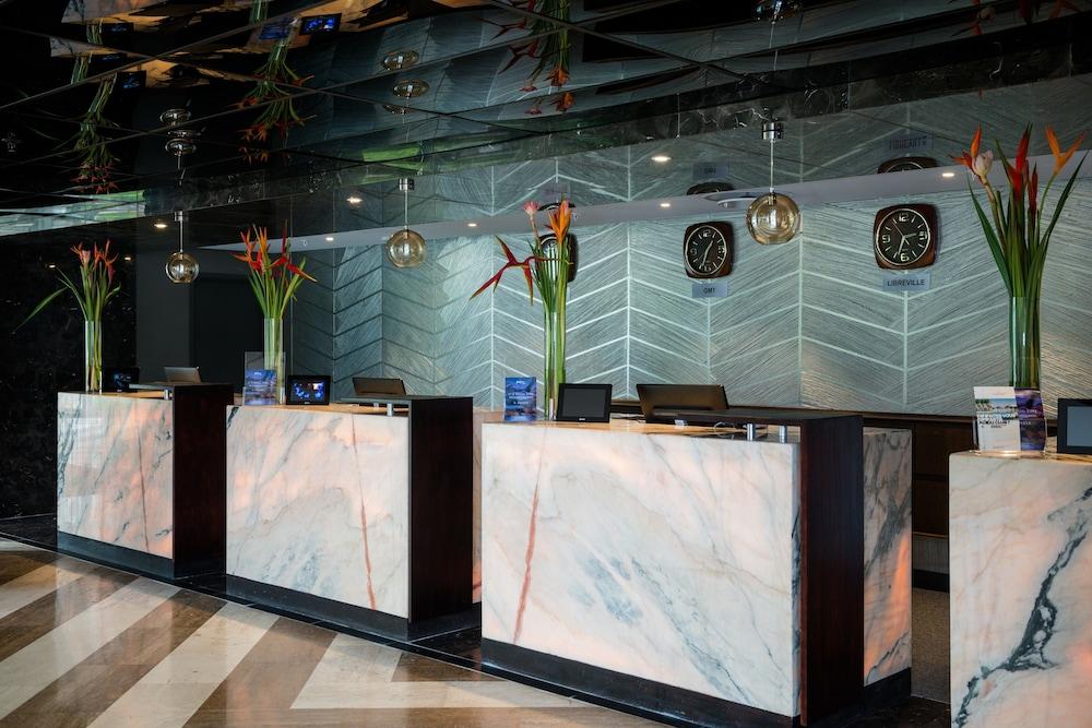 lobby