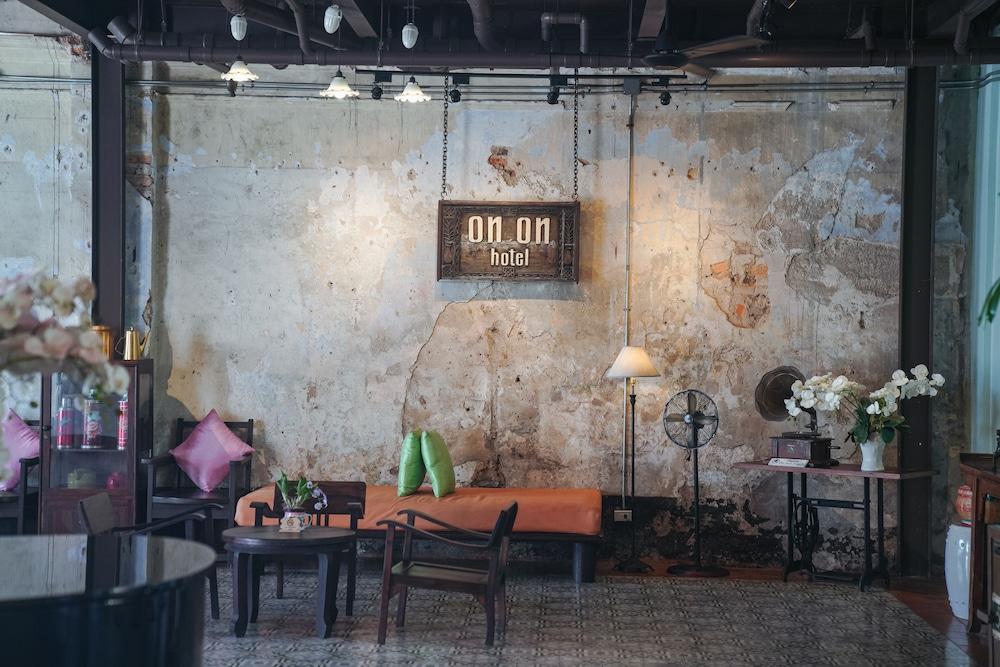 lounge