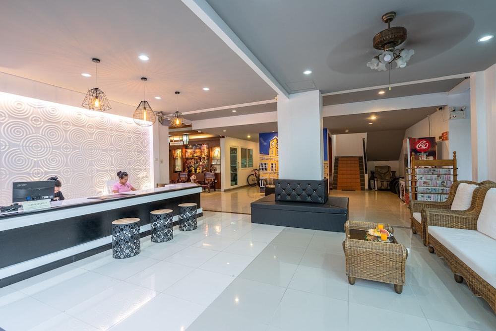 lobby