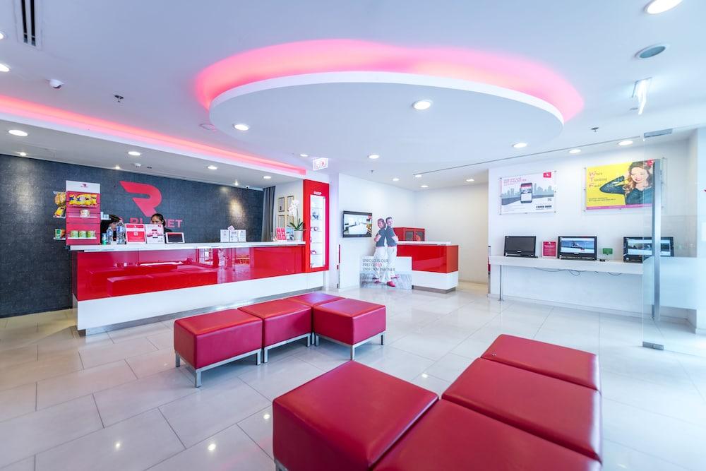 lobby