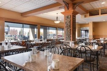 restaurant cafeteria
