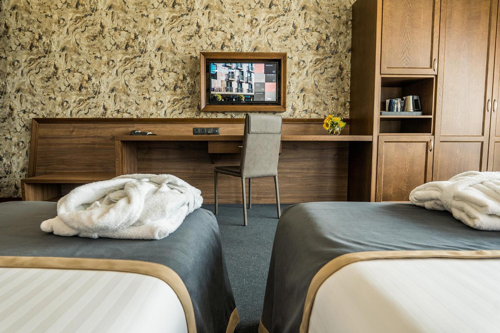 rooms