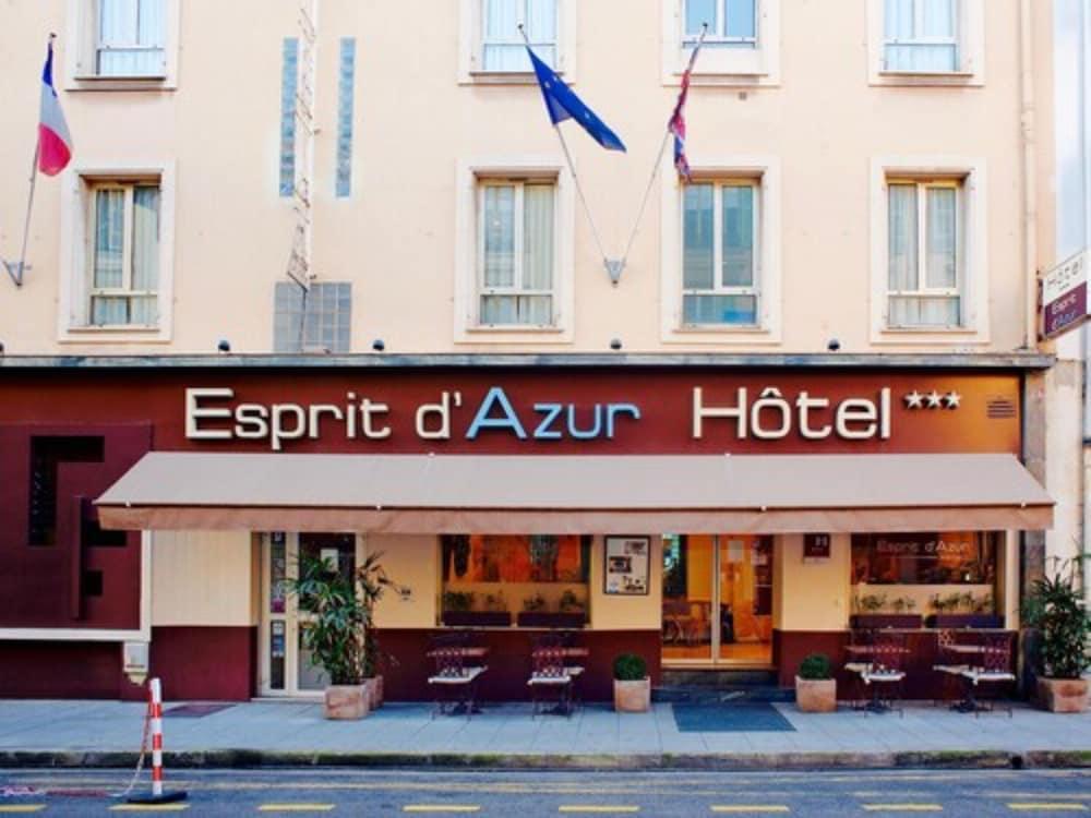 hotel