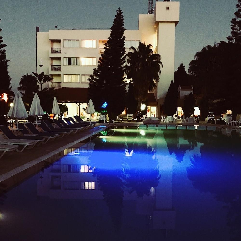 surroundings