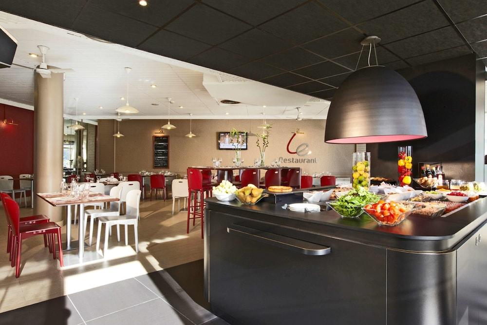 restaurant-cafeteria