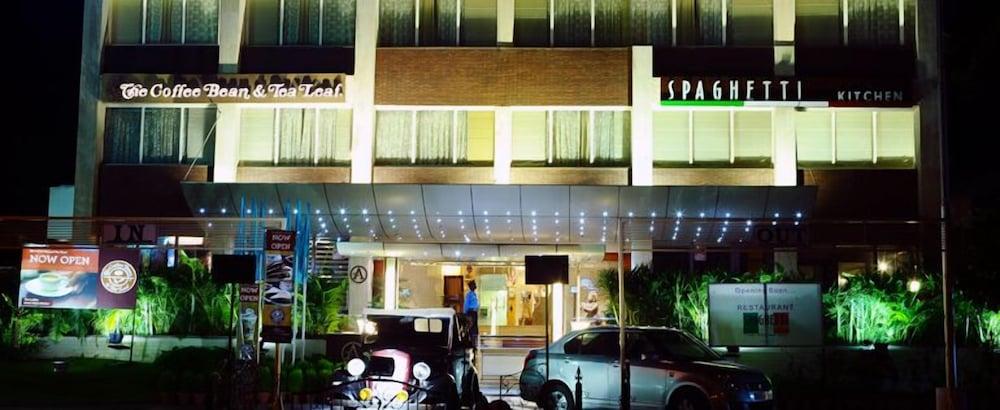 hotel