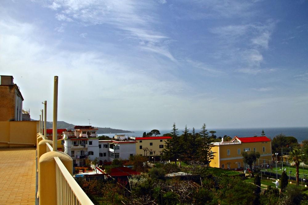 surroundings