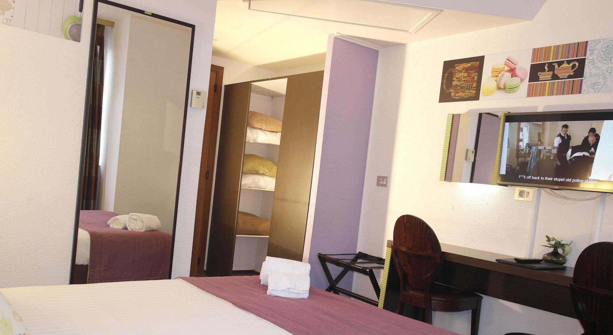 rooms