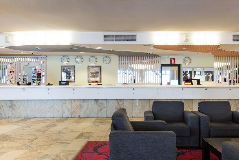 lobby