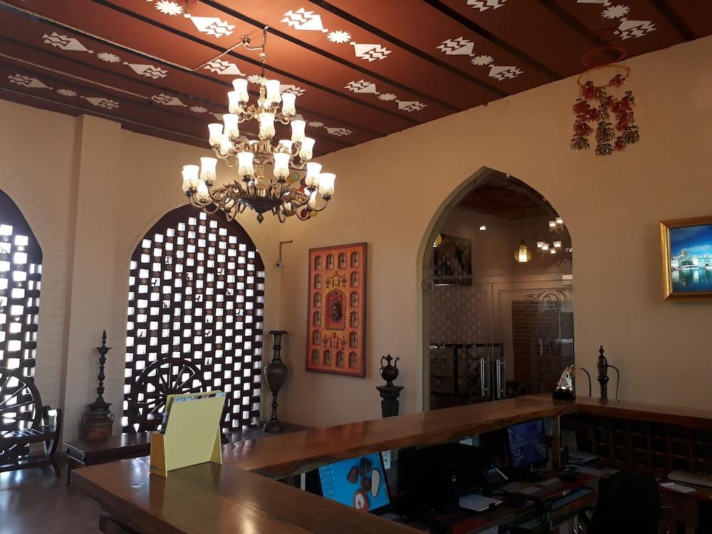 lobby