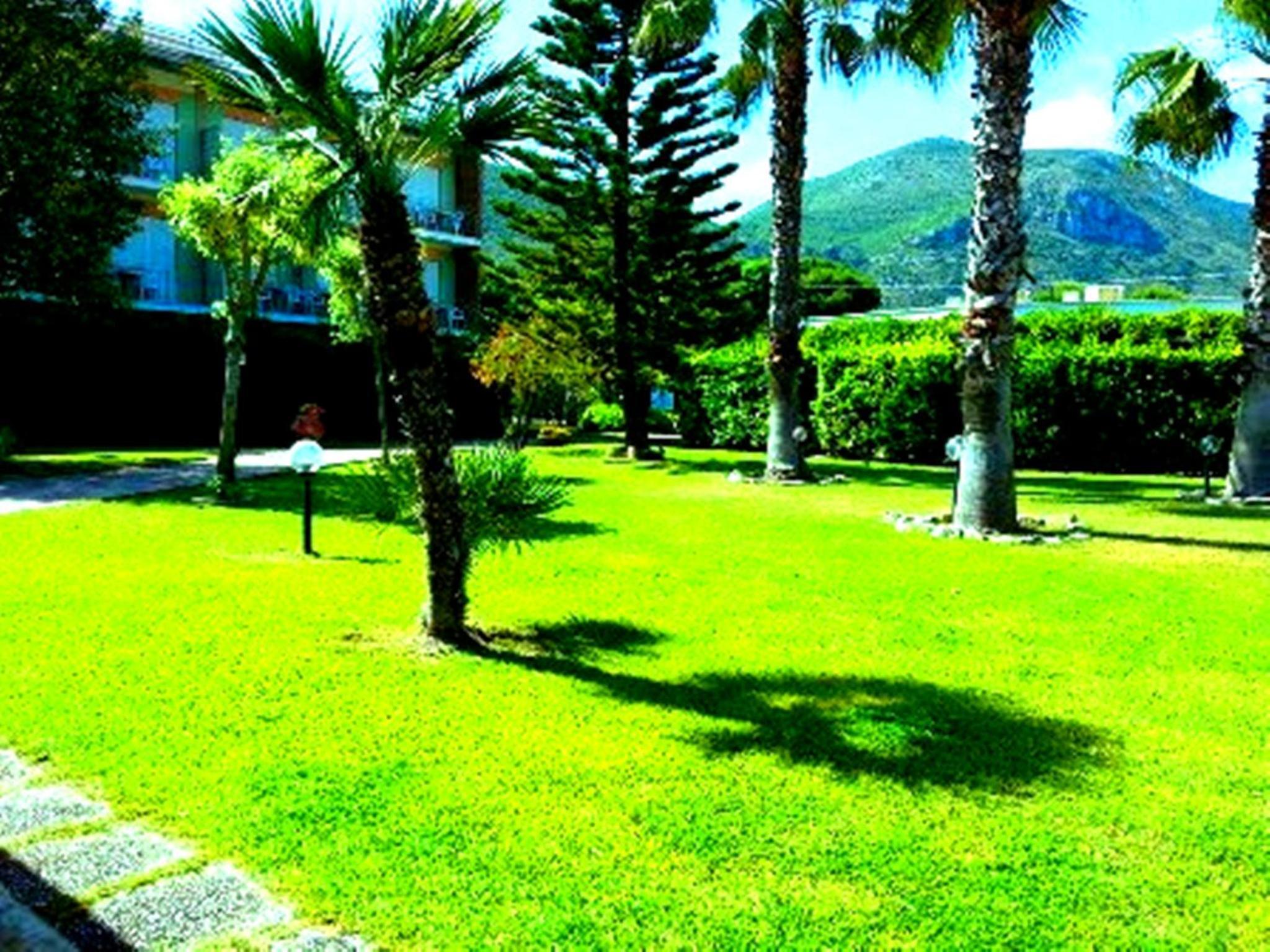 surroundings