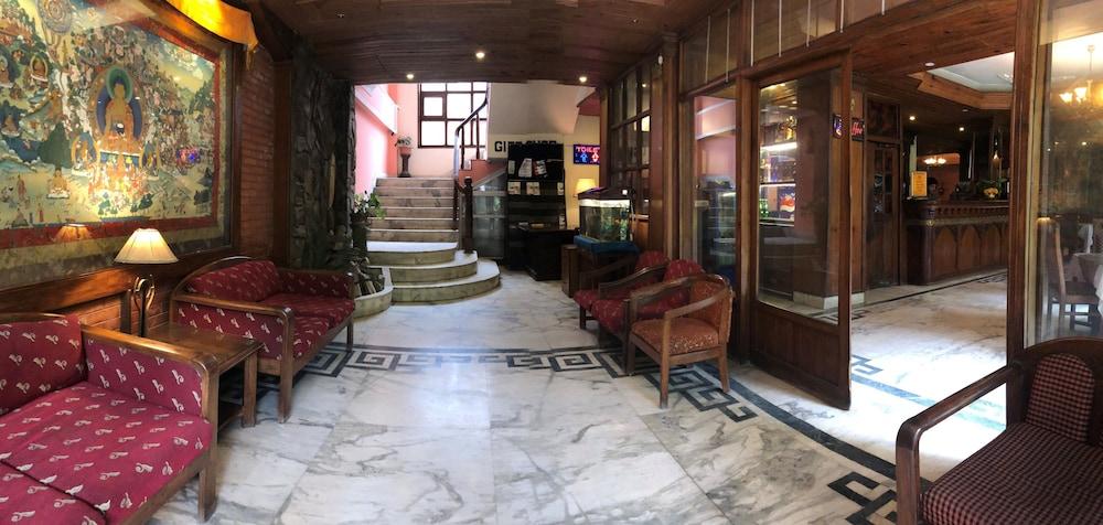lounge