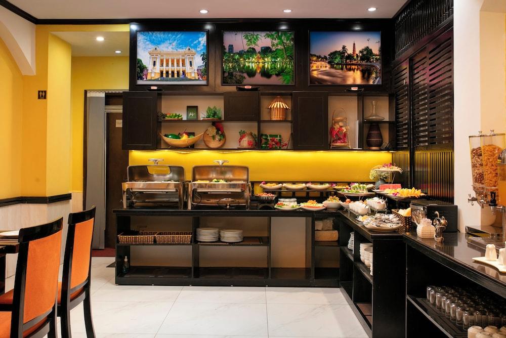 restaurant cafeteria