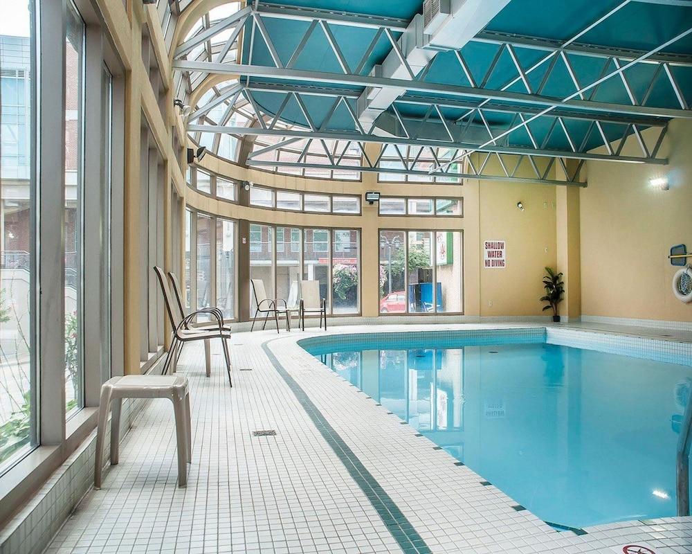 swimming pool spa