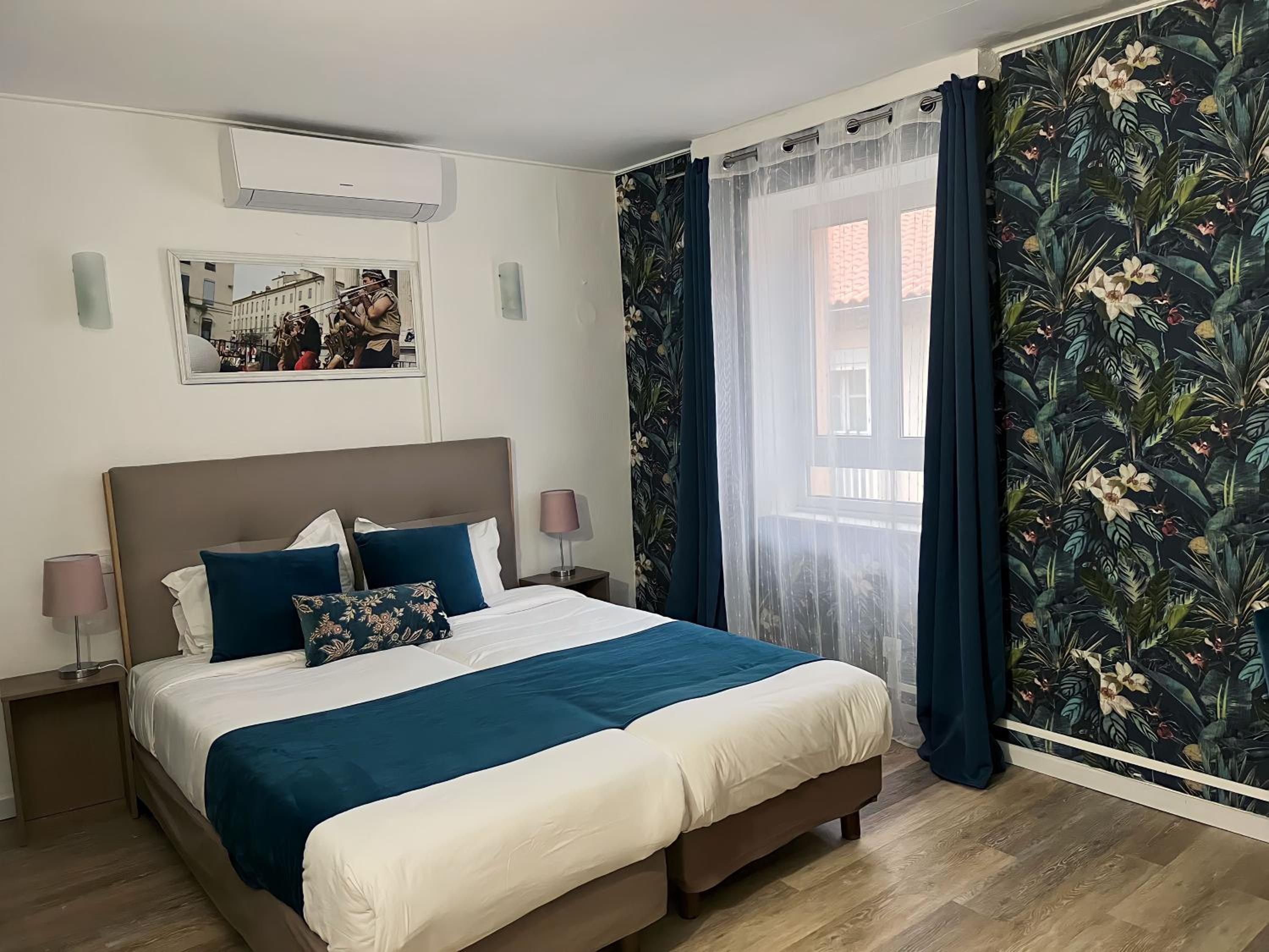 rooms