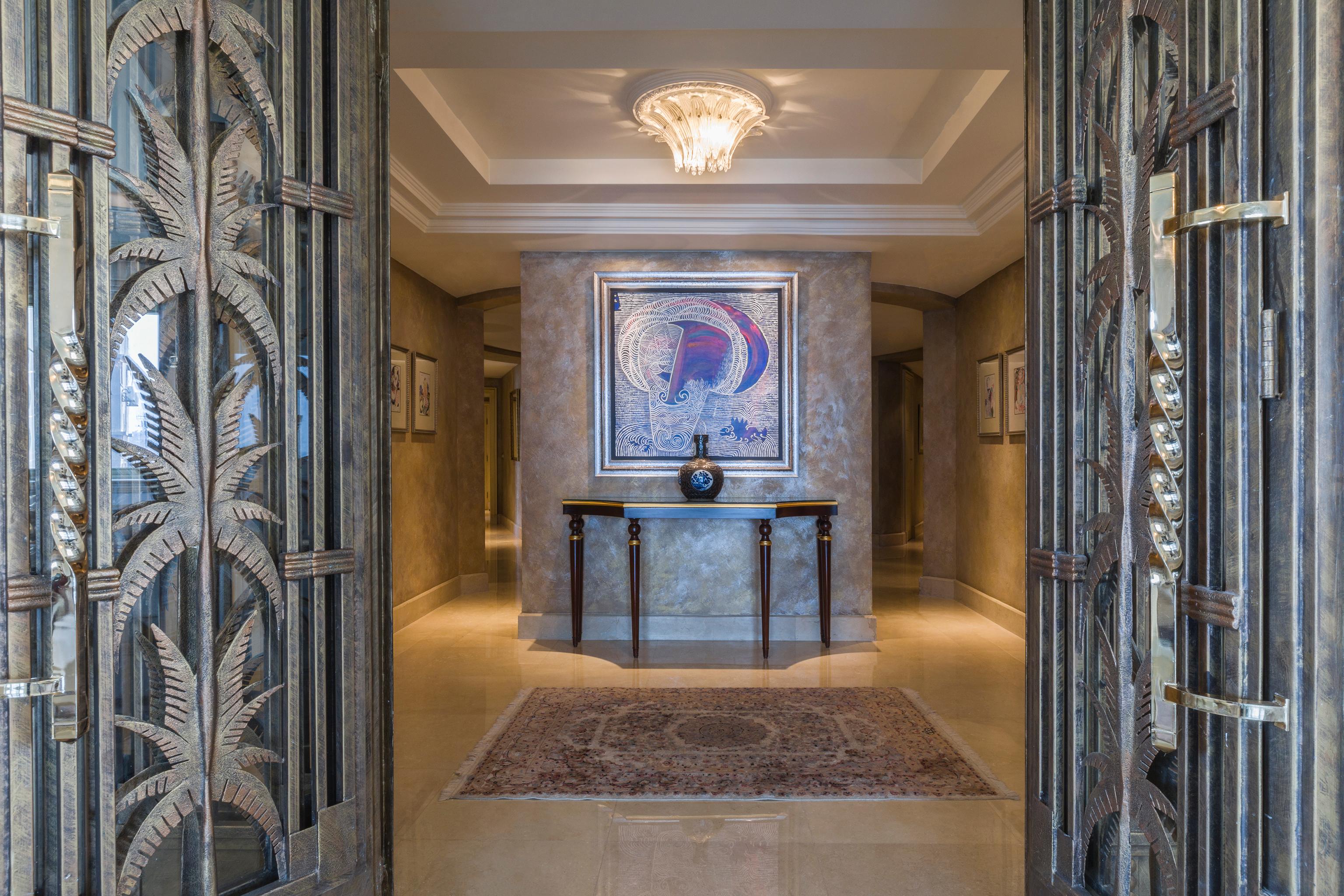 lobby