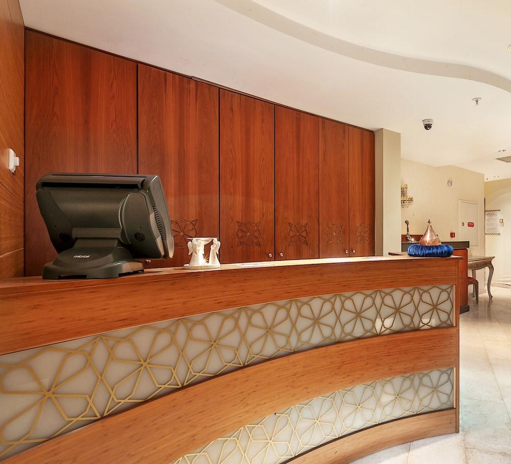 lobby
