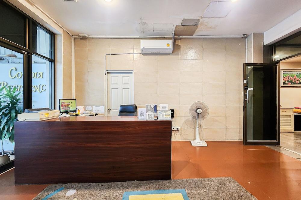 lobby