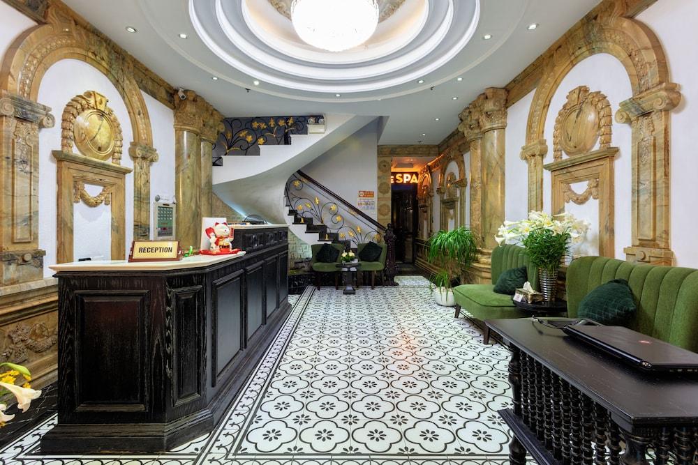lobby