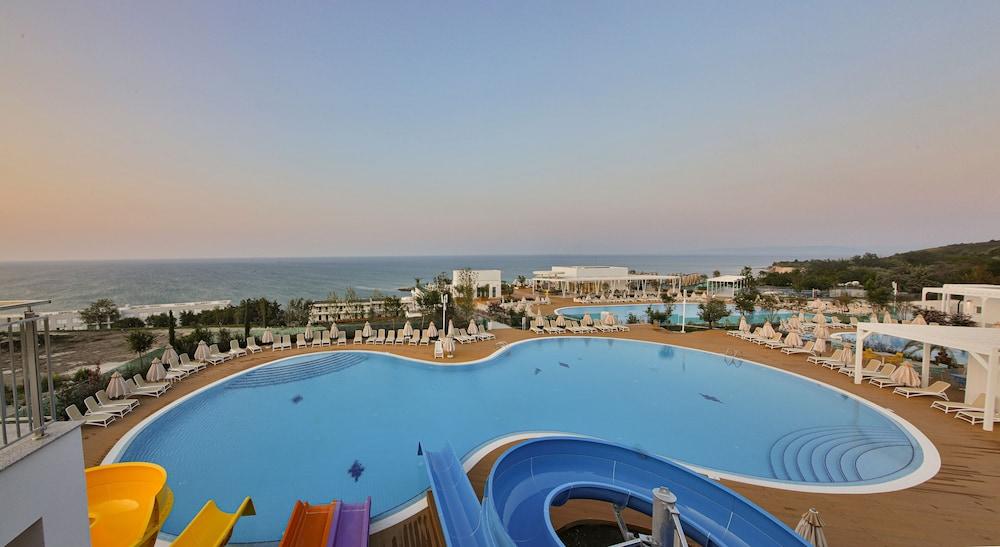 surroundings