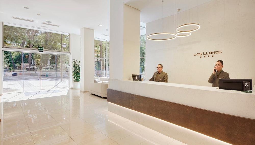 lobby