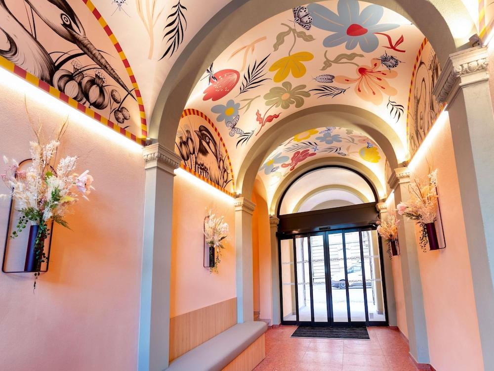 lobby