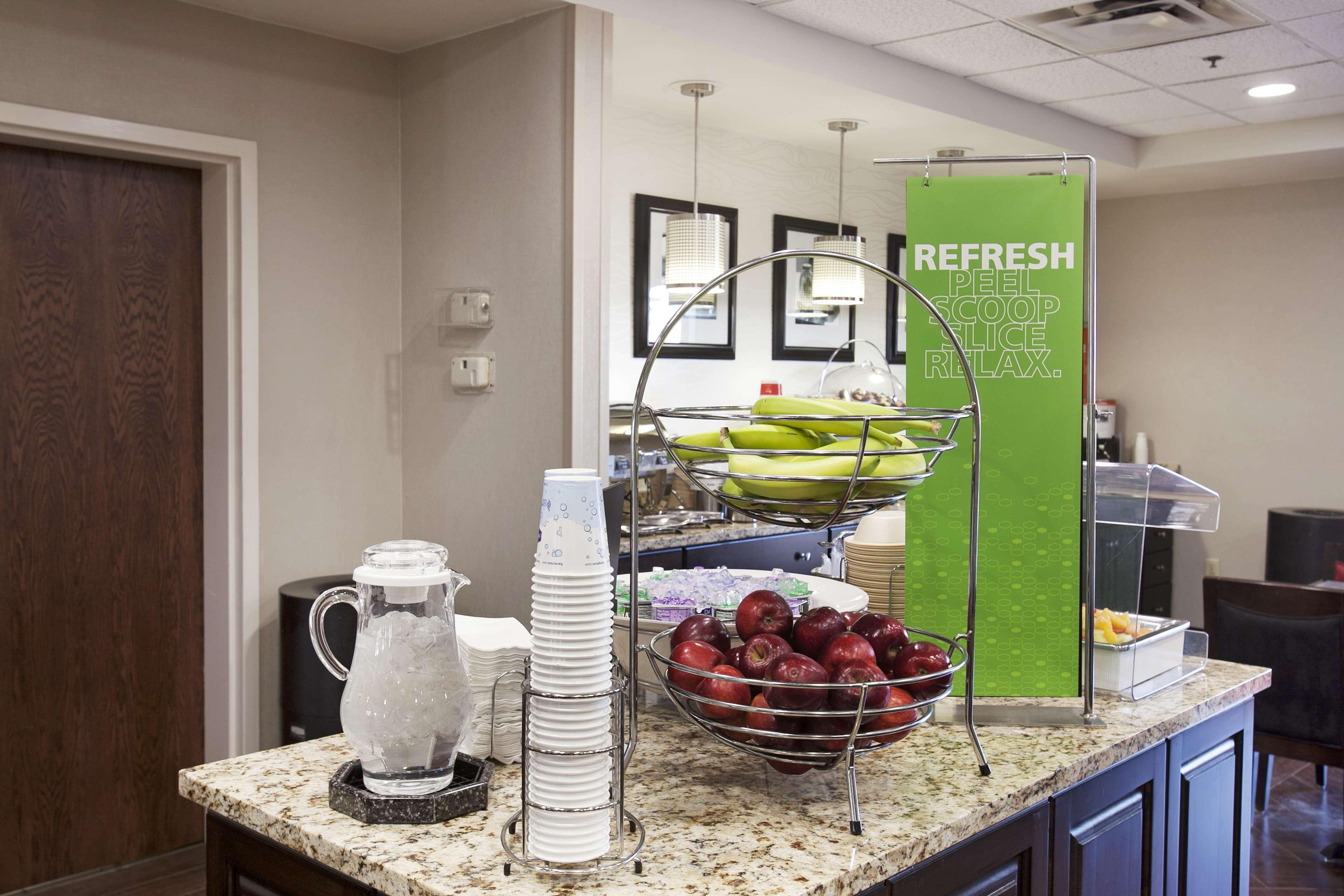 restaurant cafeteria