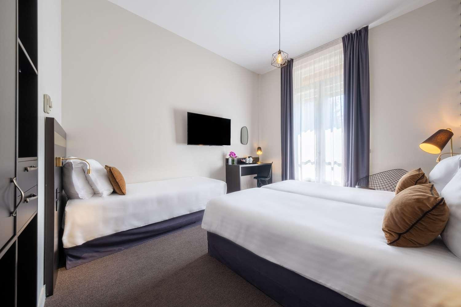 rooms