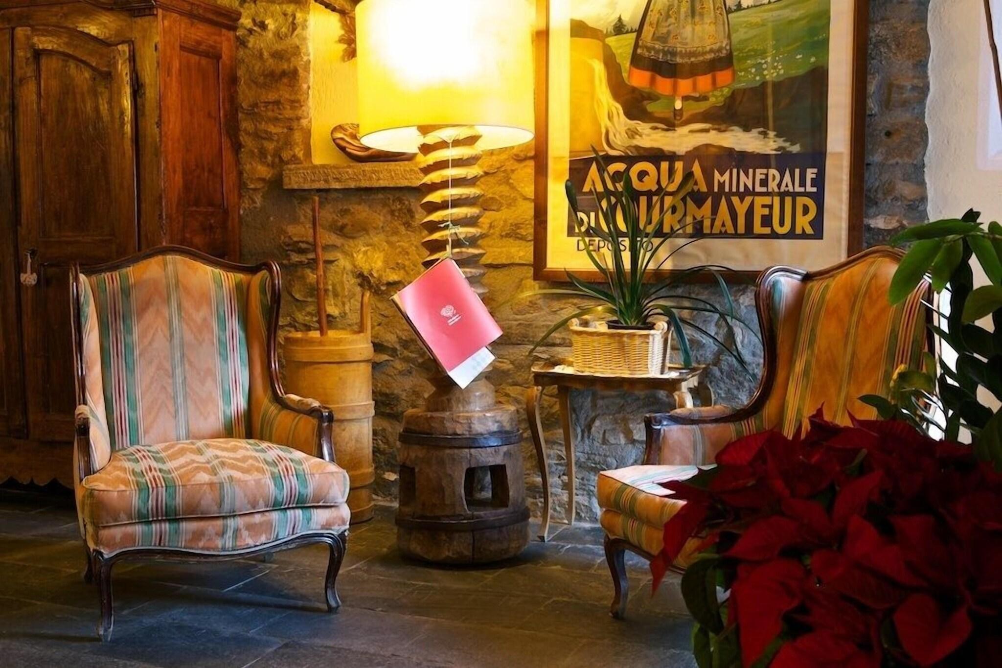 lounge