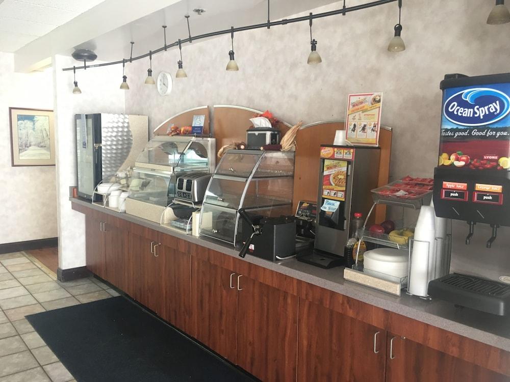 restaurant-cafeteria