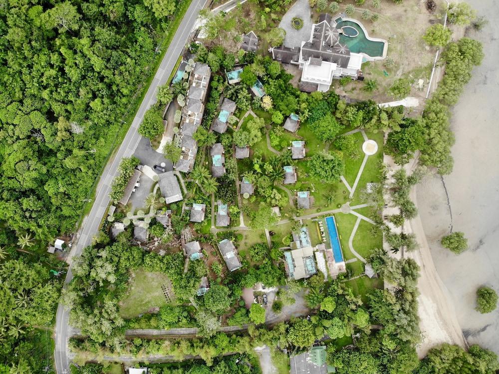 surroundings