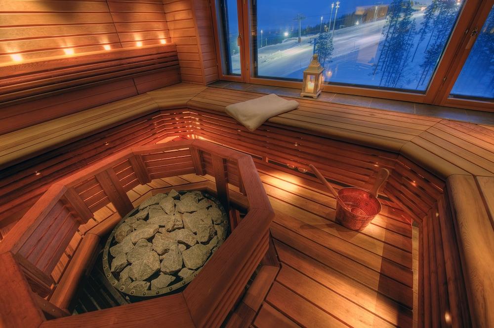 swimming pool spa