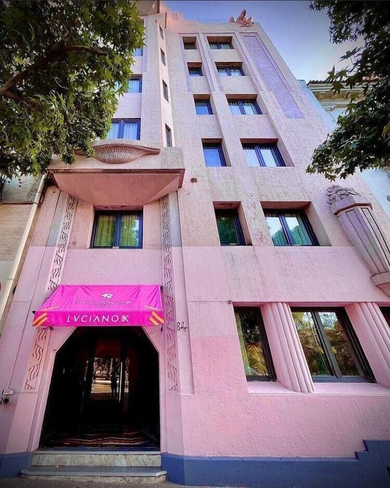 hotel