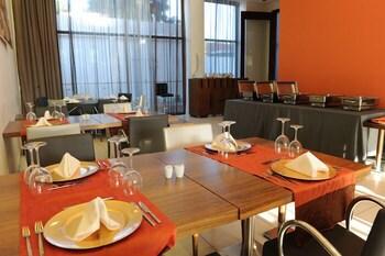 restaurant-cafeteria