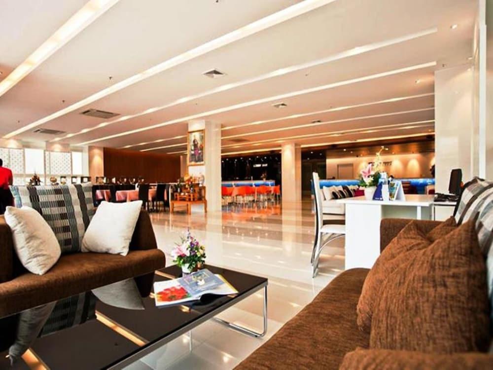 lounge