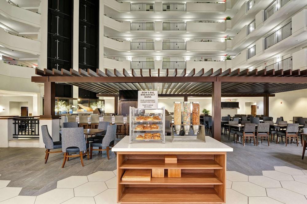 restaurant-cafeteria