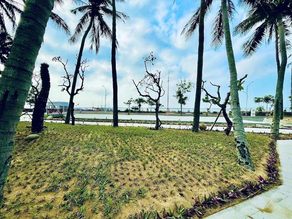 surroundings
