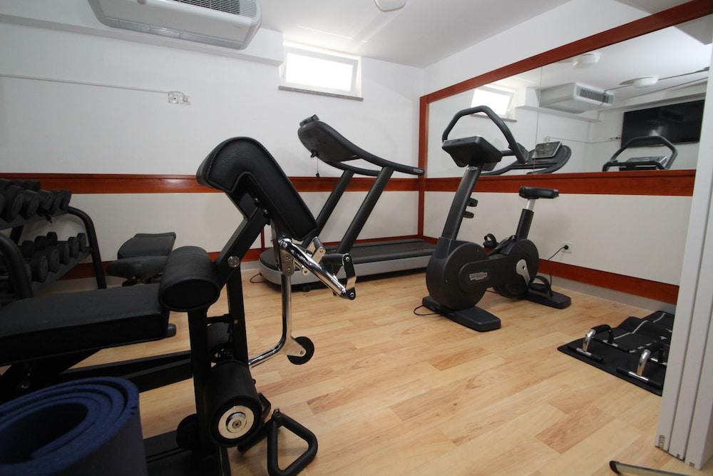 sport_facililities