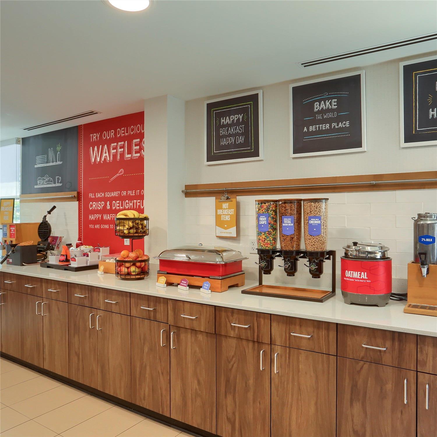 restaurant cafeteria