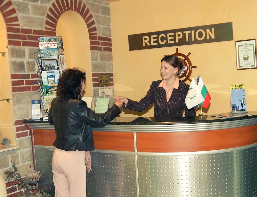 lobby