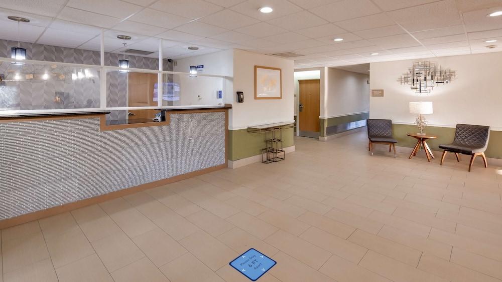 lobby