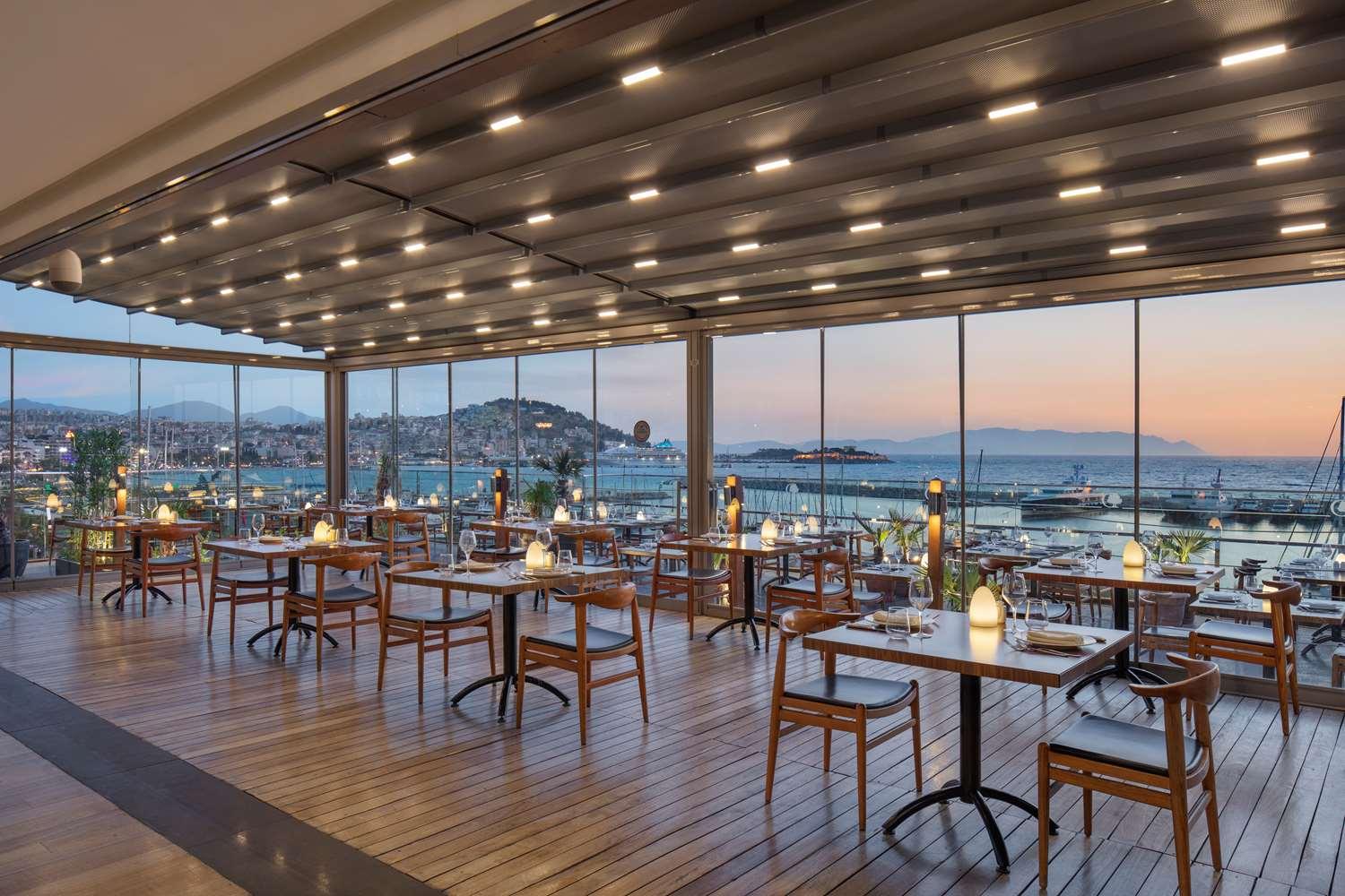restaurant cafeteria