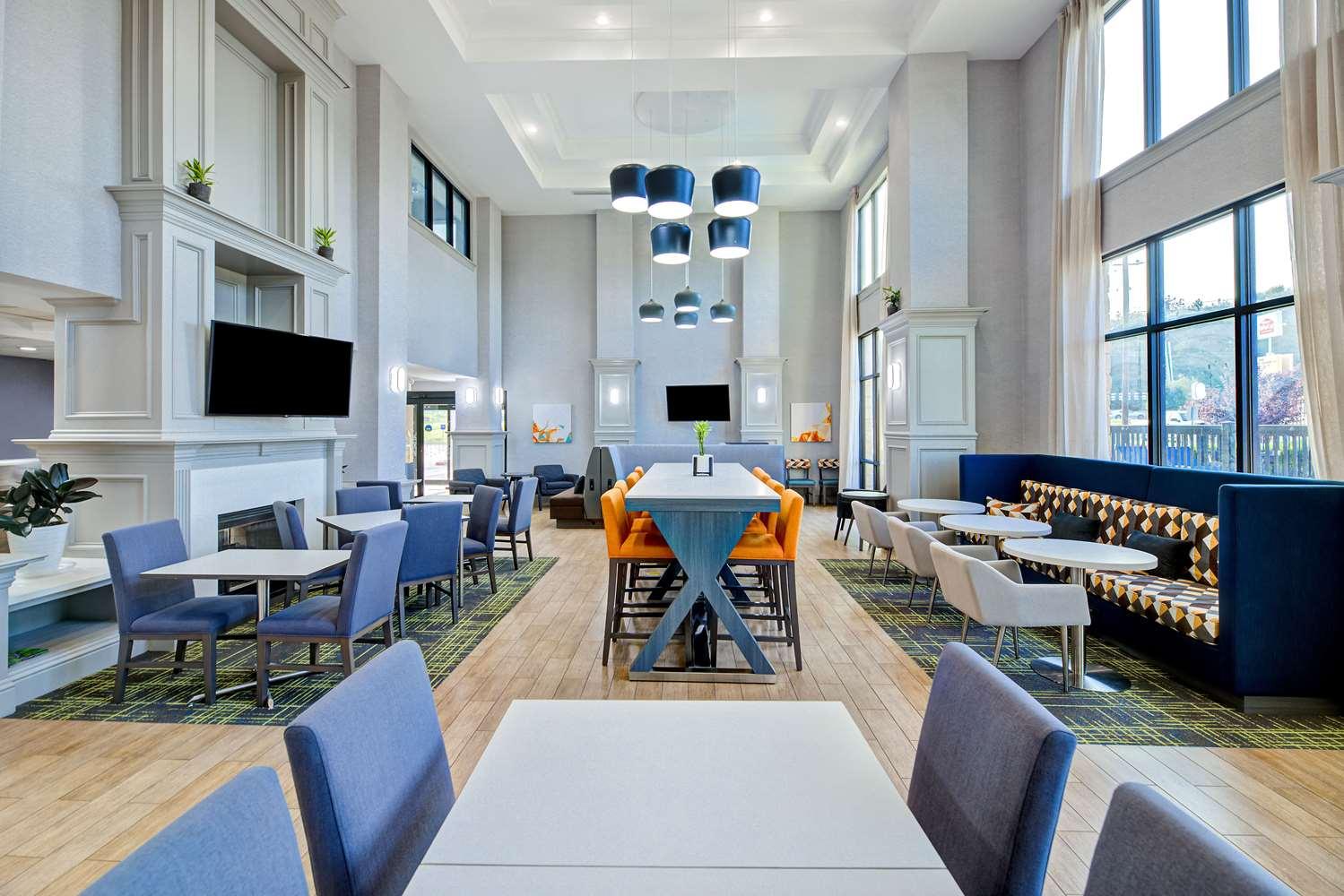 restaurant cafeteria