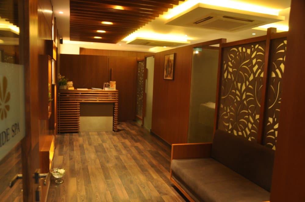 lobby