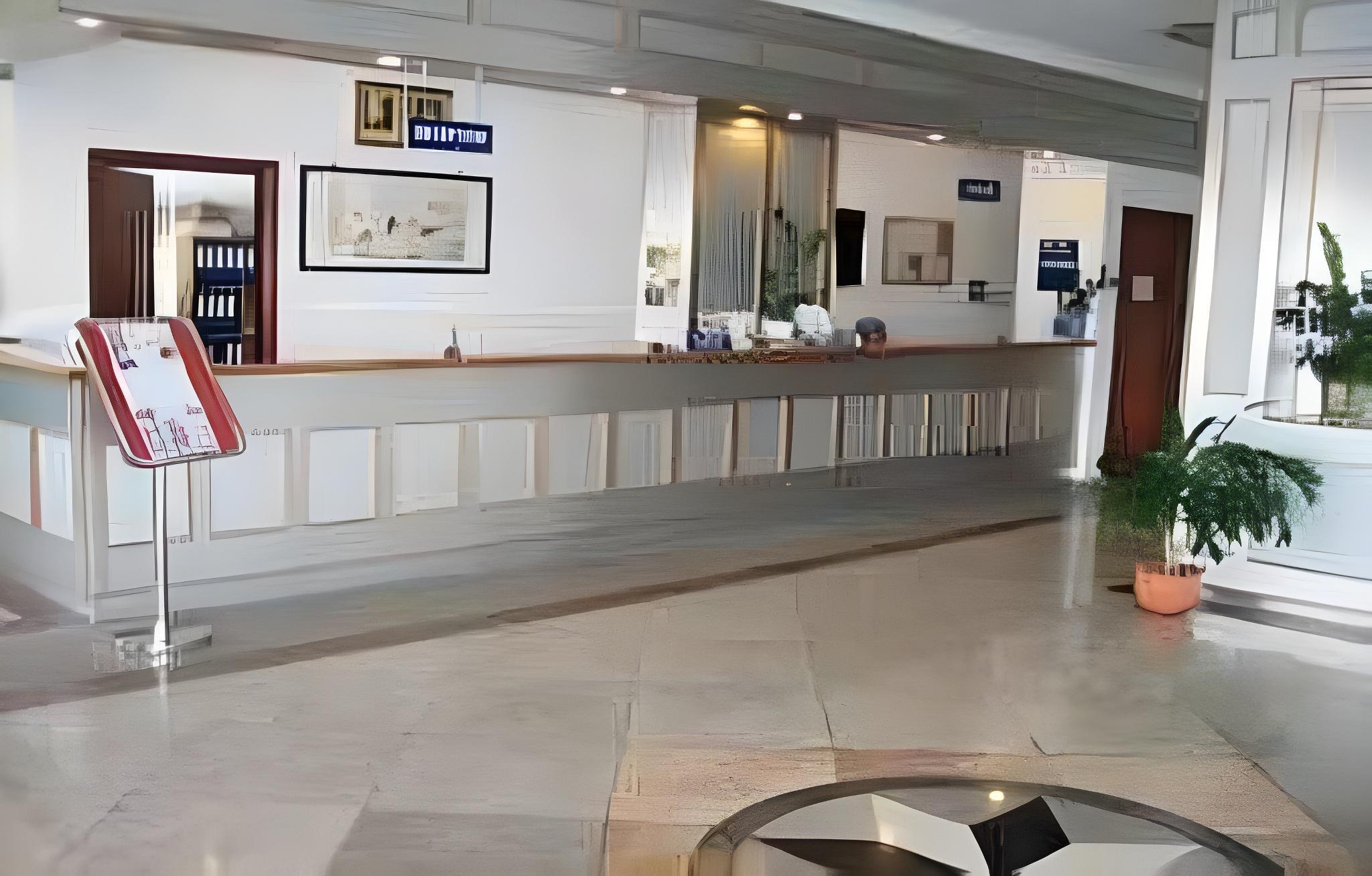 lobby
