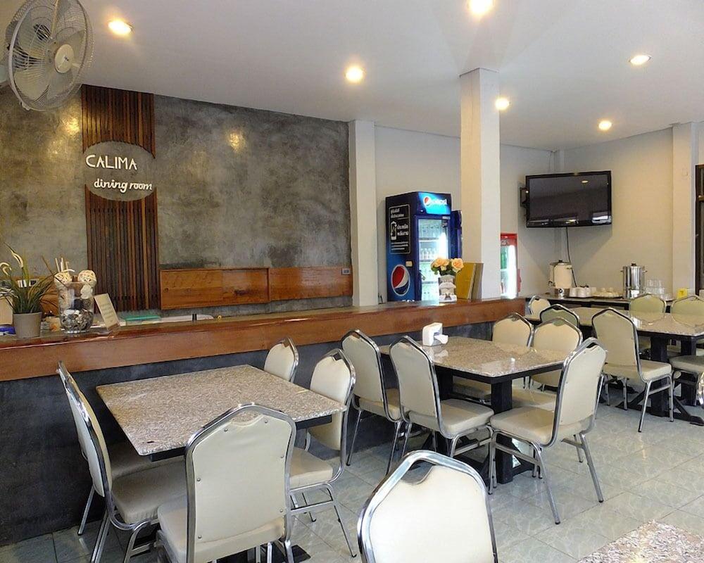 restaurant-cafeteria