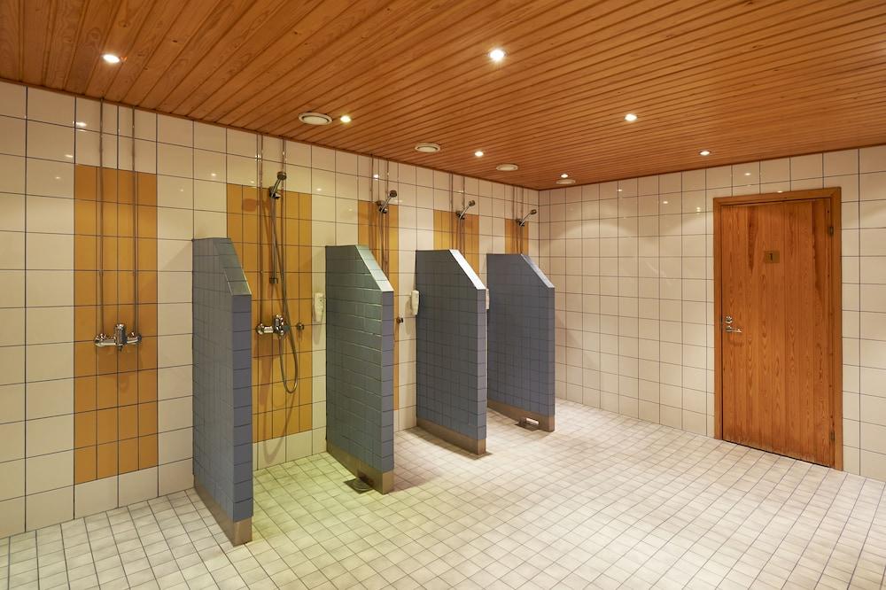 swimming pool spa