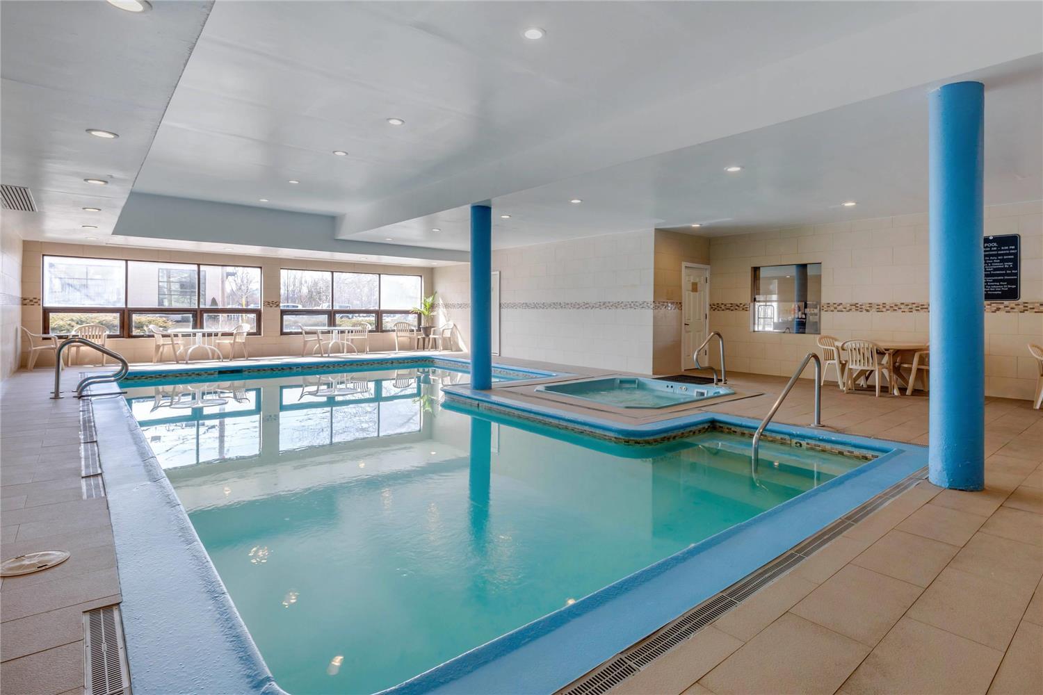 swimming pool spa